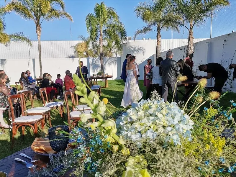Ceremonia de boda en el jardín